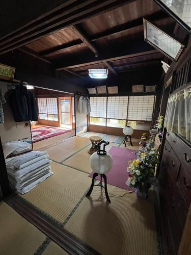 Spacious 6K House on Large Corner Lot in Minamikyushu, Kagoshima - Thumbnail 4