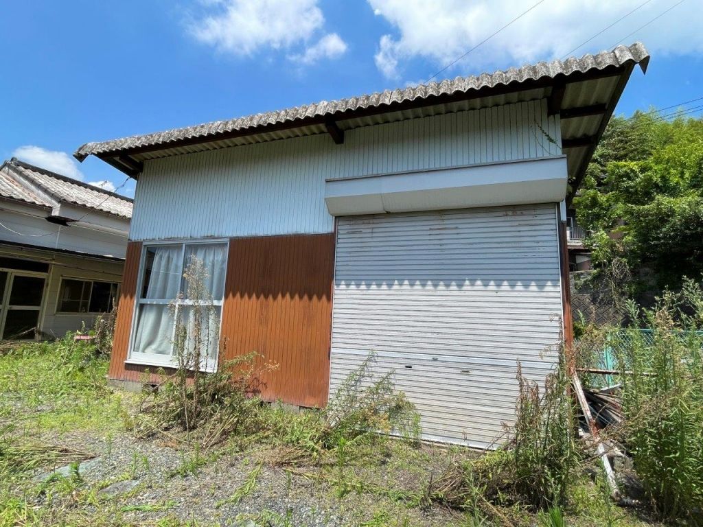 5K Detached House for Sale on Large Corner Lot in Seiyo City, Ehime - Thumbnail 4