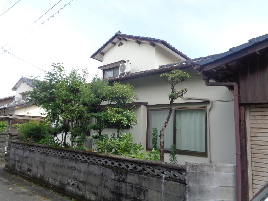 5-Bedroom Detached House for Sale in Yatsushiro, Kumamoto - Thumbnail 3
