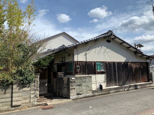 4DK Detached House for Sale in Imabari, Ehime - Thumbnail 2