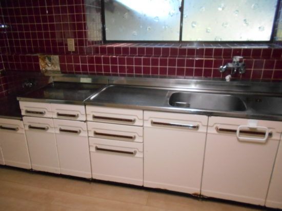 Large 8DK Traditional House for Rent in Ebino City, Miyazaki - Image 1