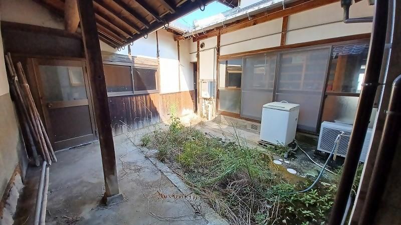 8DK Detached House for Sale in Kasai City, Hyogo - Thumbnail 2