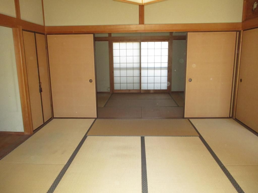 Spacious 6DK House with Large Garden & Extra Fields in Kasaoka - Thumbnail 4