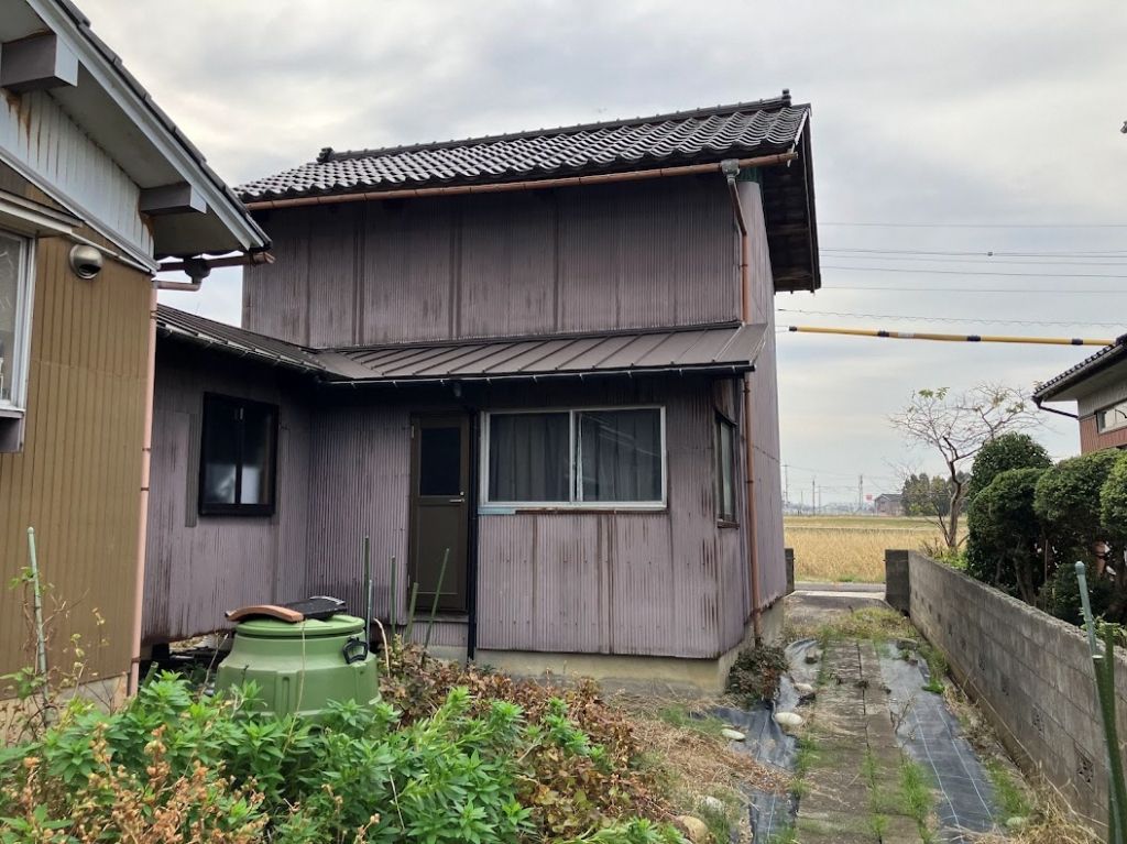 Spacious 11K House with Large Land in Toyama City - Thumbnail 4