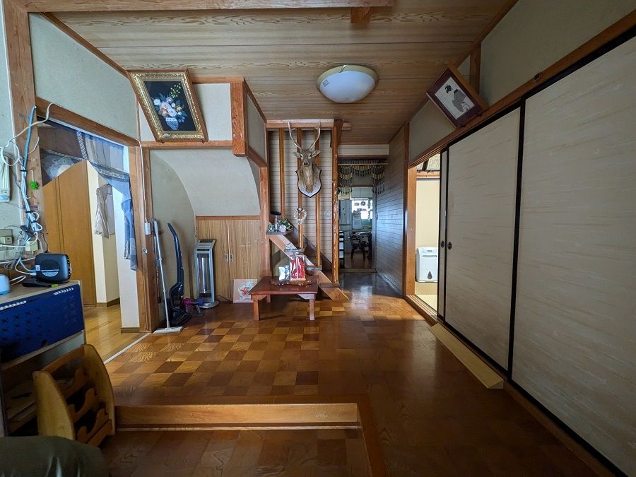 5LDK House for Sale in Okuiizumo, Shimane - 355sqm Land - Thumbnail 3