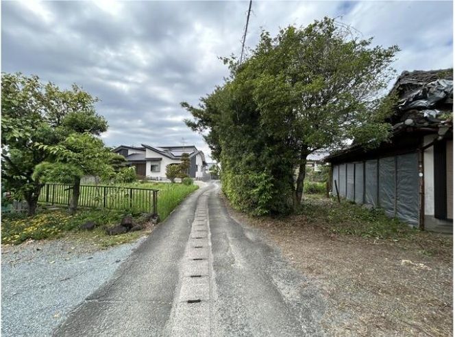 6DK House for Sale in Minami-ku, Kumamoto City - 92.34 sqm - Thumbnail 2