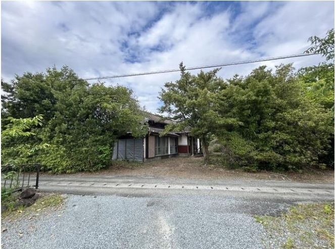 6DK House for Sale in Minami-ku, Kumamoto City - 92.34 sqm - Thumbnail 4