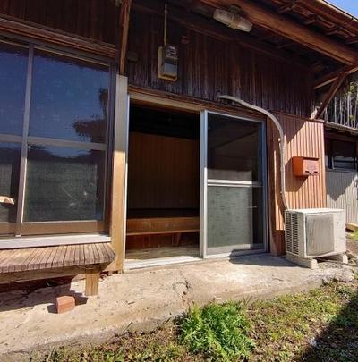 Traditional Wooden House with Annex in Tanabe, Wakayama — House, Tanabe, Wakayama