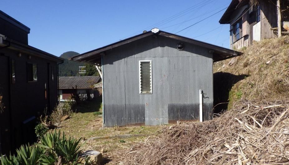 Traditional Wooden House with Annex in Tanabe, Wakayama - Thumbnail 3