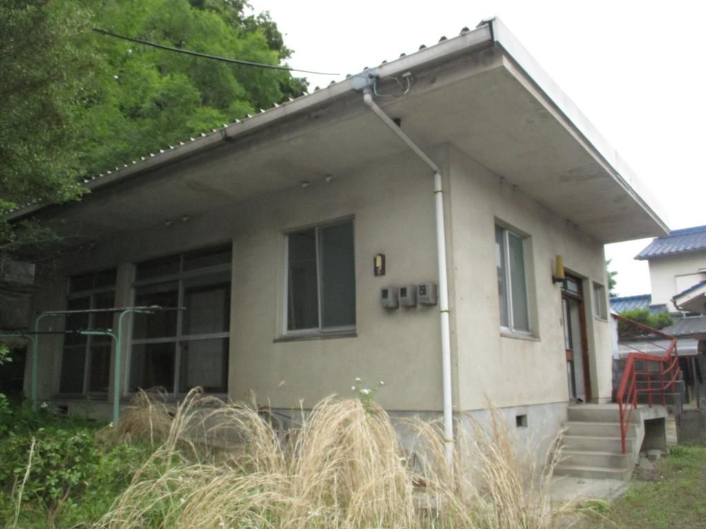 3DK Bungalow for Sale or Rent in Kasaoka, Okayama - Thumbnail 2