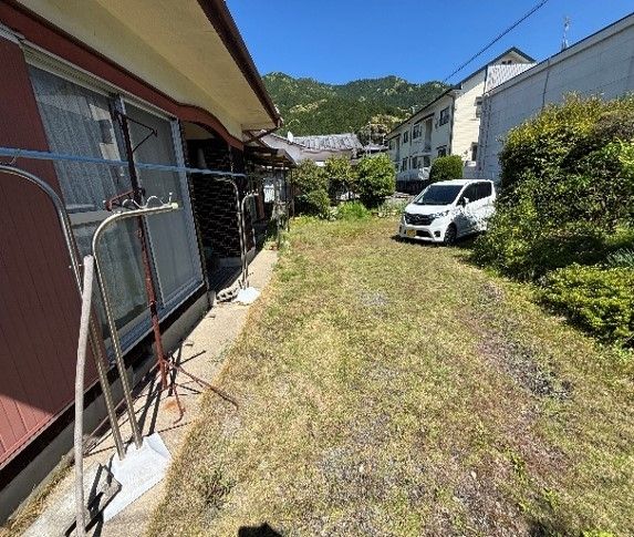 4DK House for Sale in Seiyo, Ehime on 495m² Land - Thumbnail 2