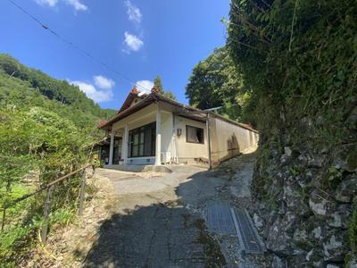 Countryside House for Renovation in Iwakuni — Image 1, Iwakuni, Yamaguchi