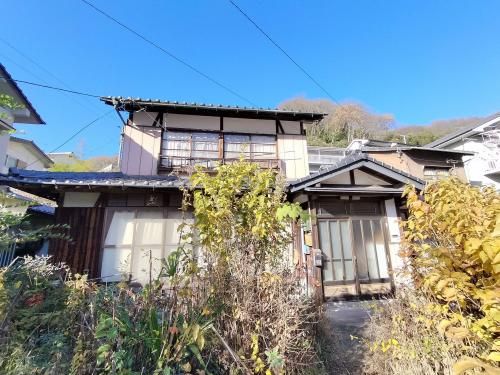 5DK Akiya Bank House for Sale in Mihara, Hiroshima - Main Image