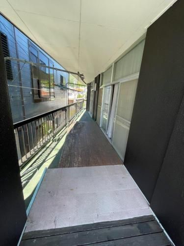 Renovated 4LDK House with Basement Parking in Seiyo City, Ehime - Thumbnail 3
