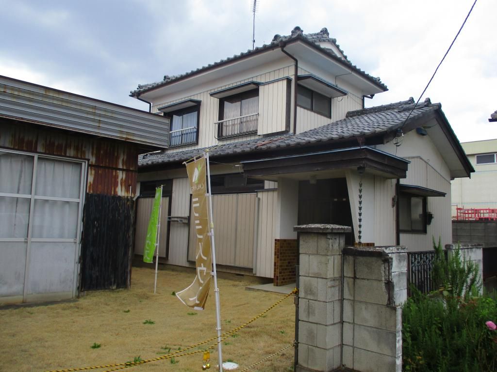 4DK Detached House for Sale in Ota City, Gunma - Thumbnail 2