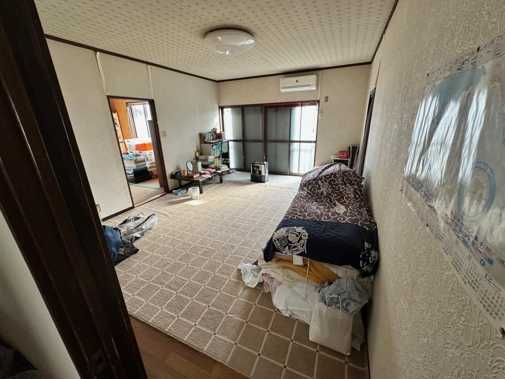 7DK Family House for Sale on Large Corner Lot in Ojiya, Niigata - Thumbnail 3