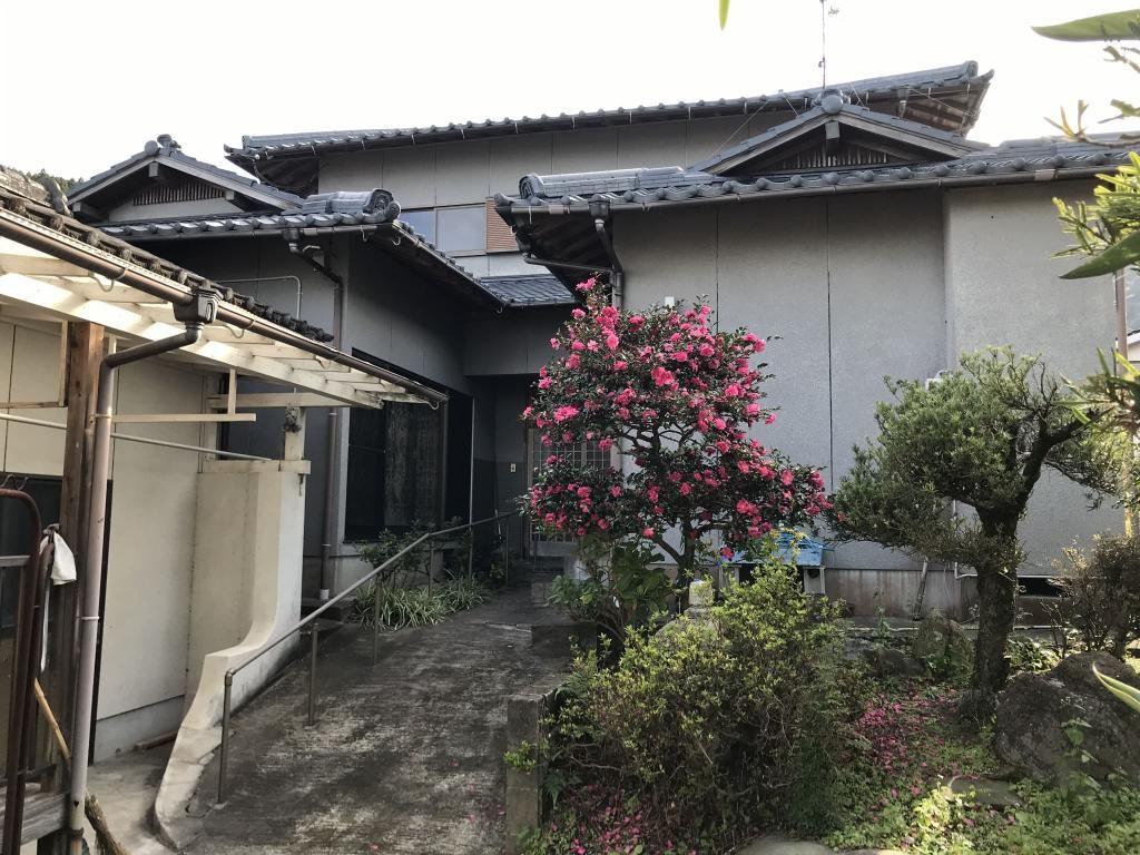 Kirishima House with Sakurajima View and Guest House - Thumbnail 2