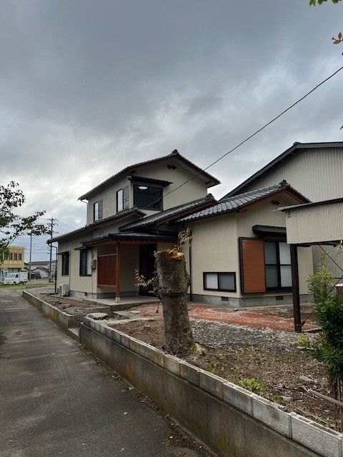 Renovated 4LDK House in Awara, Fukui - 102 sqm - Thumbnail 2