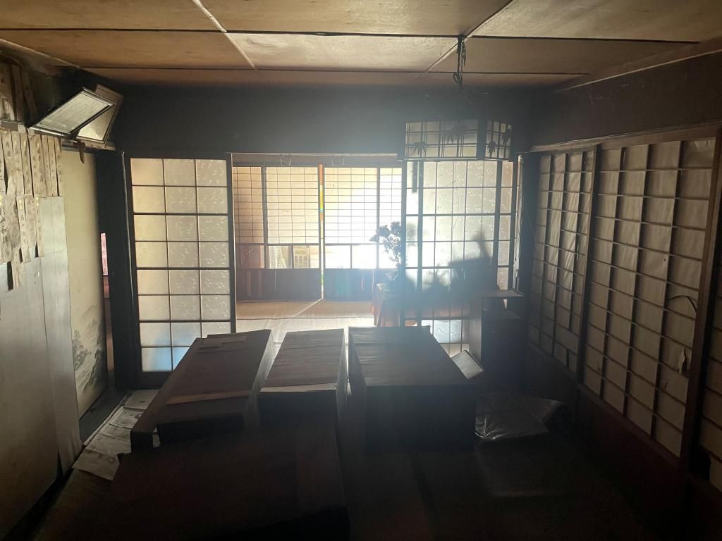 4DK House for Sale in Mima, Tokushima with Large Land - Thumbnail 3