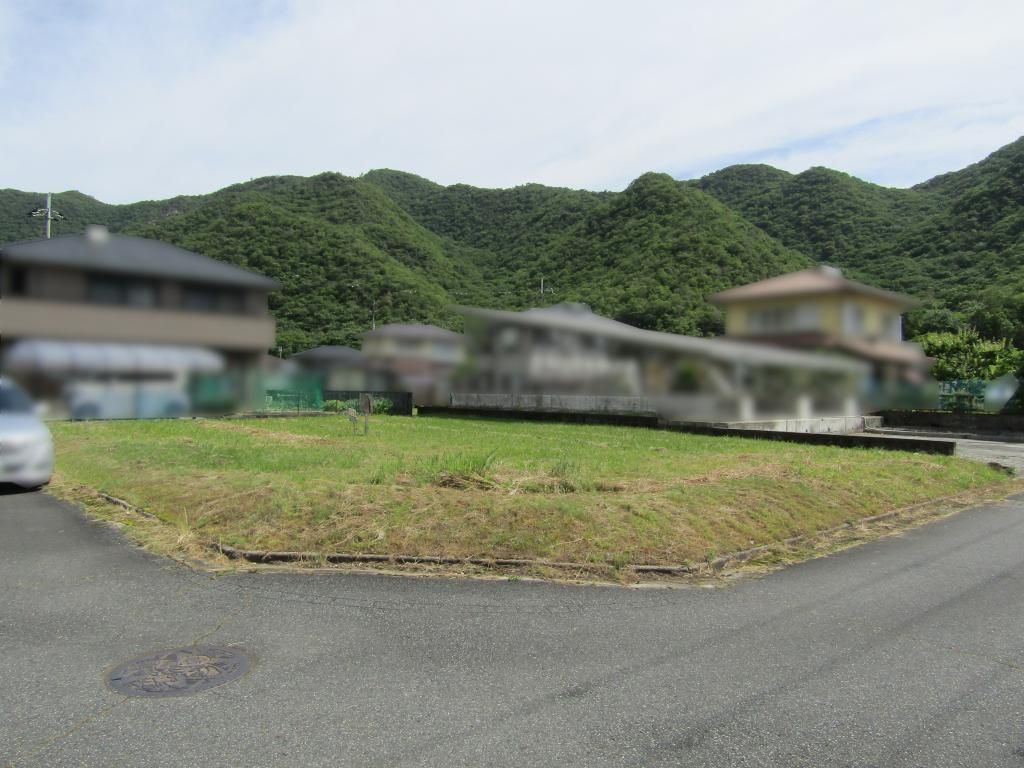 Vacant Land for Sale in Kamigori, Hyogo - 273 sqm Sunny Plot - Thumbnail 2