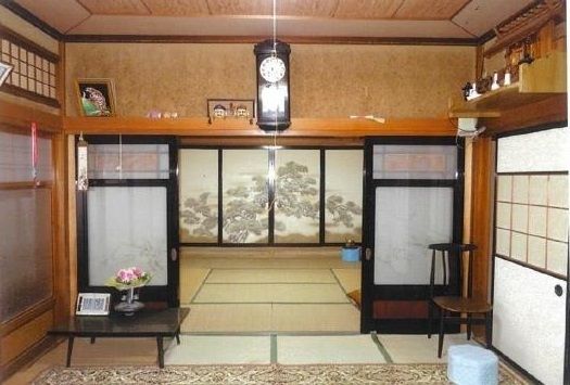 Large 9K Detached House for Sale on Corner Lot in Nyuzen, Toyama - Thumbnail 2