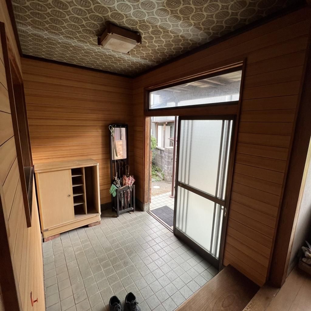 Traditional Detached House for Sale in Oyabe, Toyama - Thumbnail 4