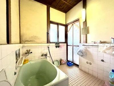 8DK House for Sale in Saijo City, Ehime — Image 4, Saijo, Ehime