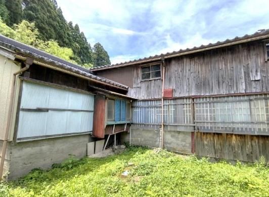 8LDK Traditional House for Sale in Asahi, Toyama - Thumbnail 2