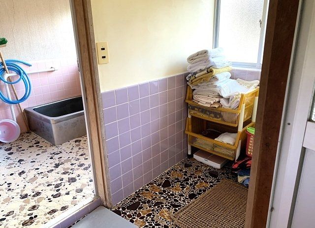 Traditional Kominka with Storehouse & Garden for Sale in Kurayoshi - Thumbnail 4