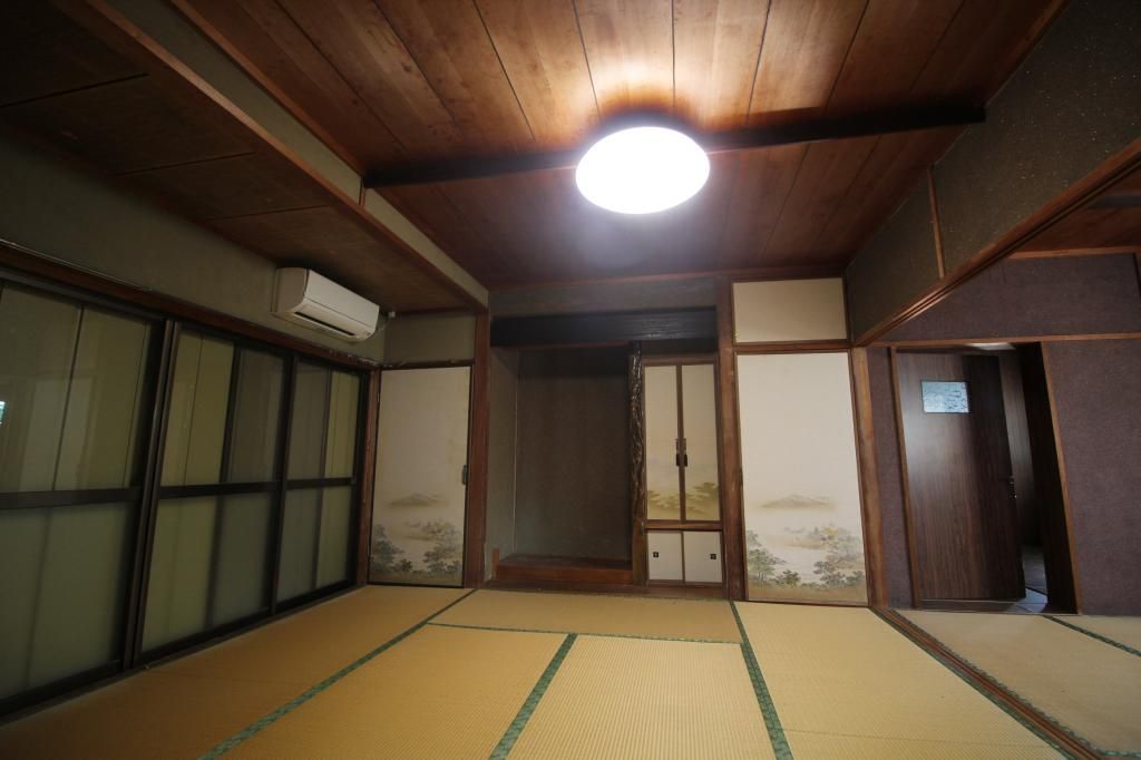 Rental House in Uto: 5DK with Garden and Pet Consideration - Thumbnail 2