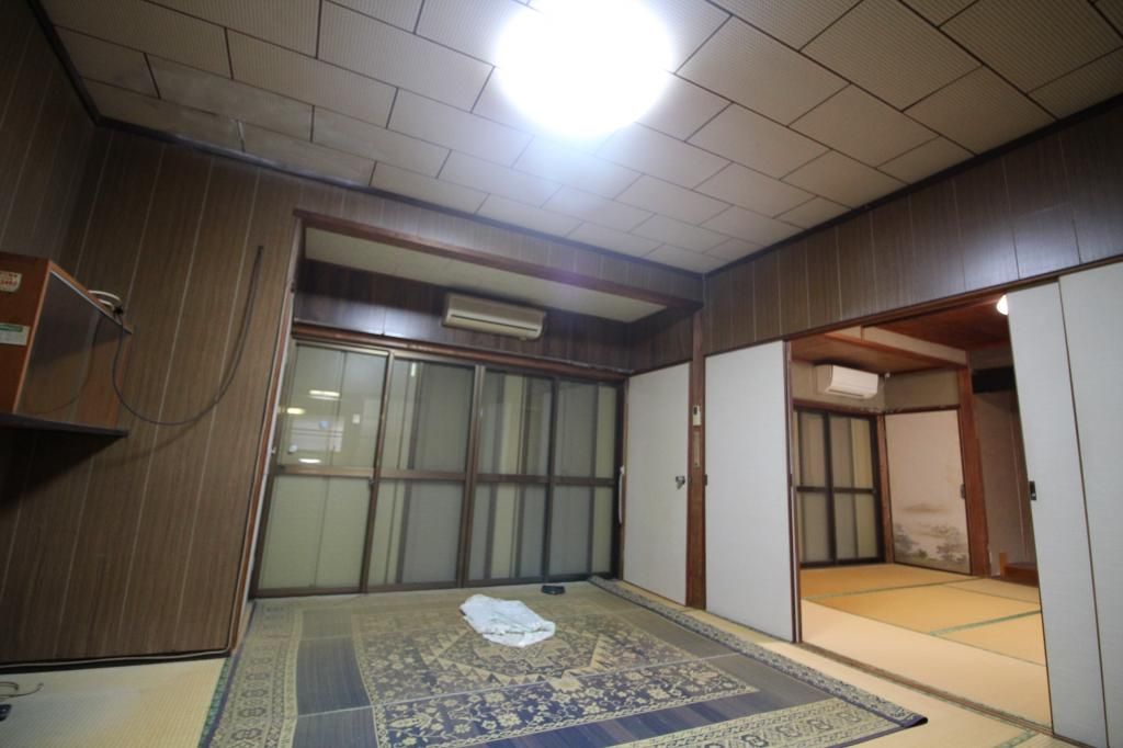 Rental House in Uto: 5DK with Garden and Pet Consideration - Thumbnail 3