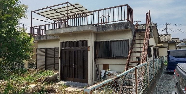 1971 4DK House in Kofu with Rooftop Space - Thumbnail 2