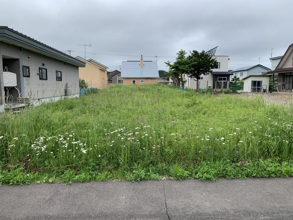 Vacant Land for Sale in Urahoro, Hokkaido - 337.18 sqm - Thumbnail 2