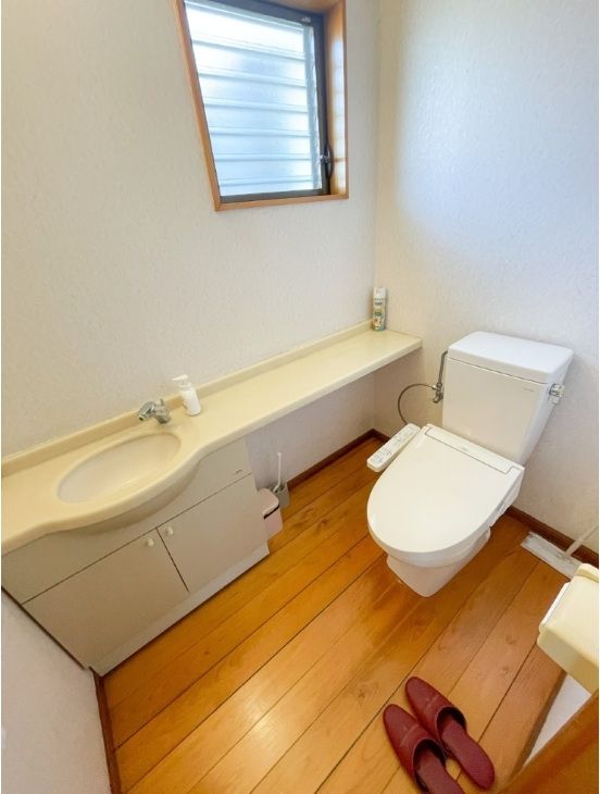 7-Bedroom Detached House for Sale in Tochigi City - Thumbnail 4