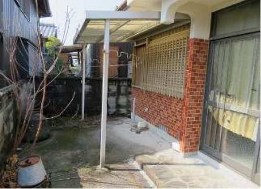 Compact 4DK House for Sale in Usuki City, Oita - Thumbnail 2