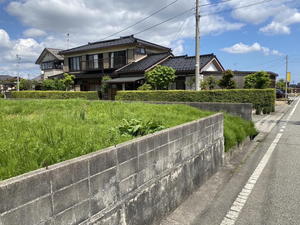 Vacant Land for Sale in Tateyama Town, Toyama - 670.08 sqm Plot - Thumbnail 2