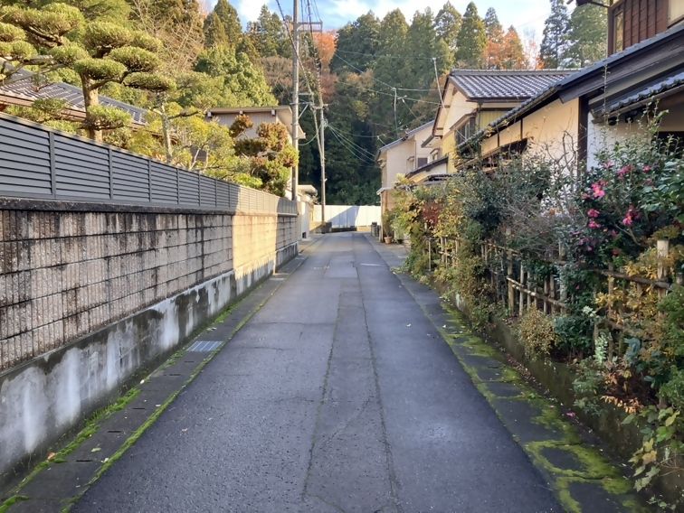 Traditional 5DK Japanese House for Sale in Quiet Fukui Neighborhood - Thumbnail 2
