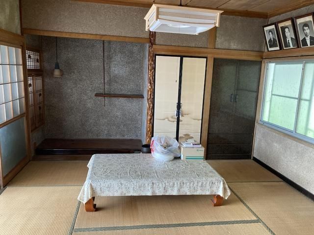 Large 6DK House on 525m² Land in Higashihiroshima - Thumbnail 4