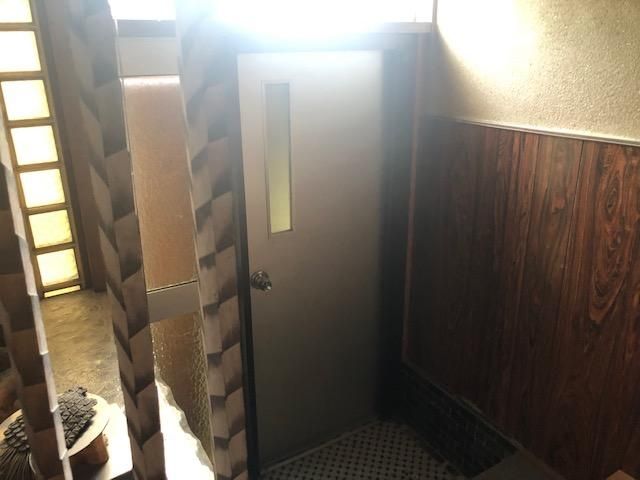 Large 6DK House on 525m² Land in Higashihiroshima - Thumbnail 3