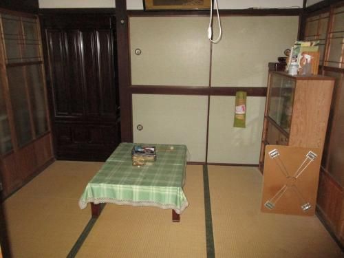7DK Farmhouse with Land in Kasaoka, Okayama - Akiya Bank Listing - Thumbnail 2