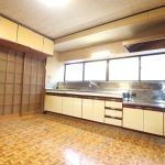 Family Home with 8 Rooms in Sanjo, Niigata - Thumbnail 3