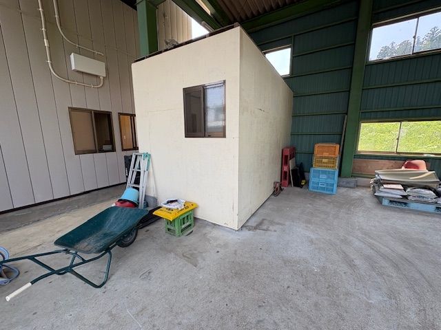 Renovated 4LDK House with Shop in Marumori, Miyagi - Thumbnail 2