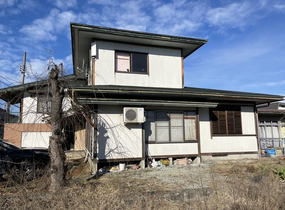 6DK Detached House for Sale with Garden in Kahoku, Yamagata - Thumbnail 2