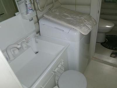 Vacant 1DK House for Sale in Kokonoe, Oita with Hot Spring Bath — Image 3, Kokonoe, Oita