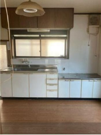 4LDK Wooden House for Sale in Quiet Oita City Neighborhood - Thumbnail 3
