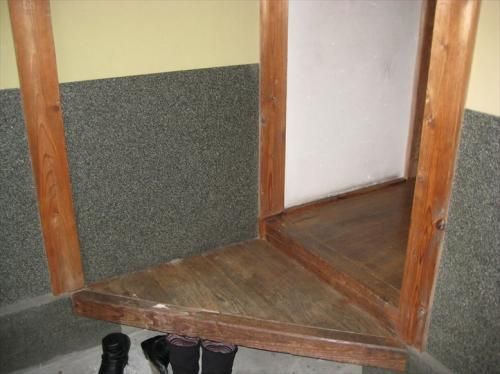 Vintage 1967 Shop House for Sale Near Hirakida Station, Tainai - Thumbnail 2