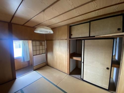 5DK Detached House for Sale on 479sqm Plot in Ojiya, Niigata - Thumbnail 2