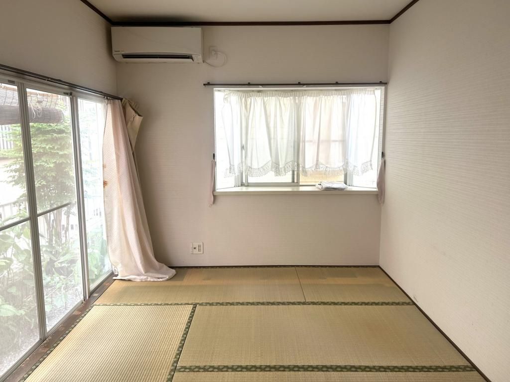 Detached House for Sale in Minamiashigara Near Iwahara Station - Thumbnail 3