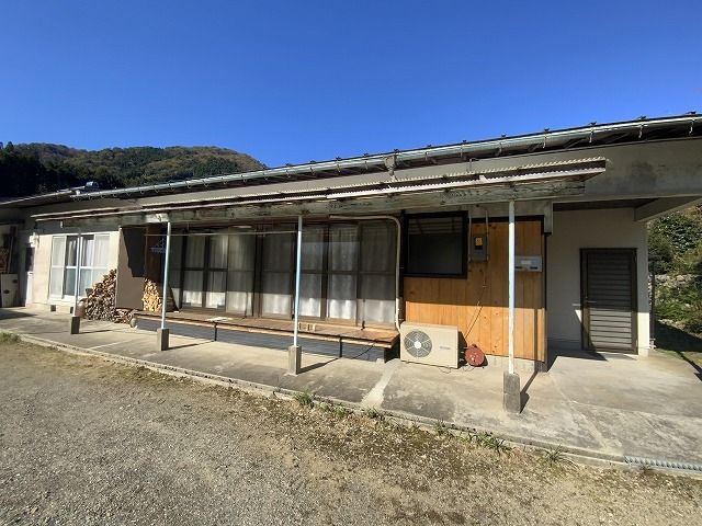 5DK Detached House for Sale or Rent in Iwakuni, Yamaguchi - Thumbnail 3