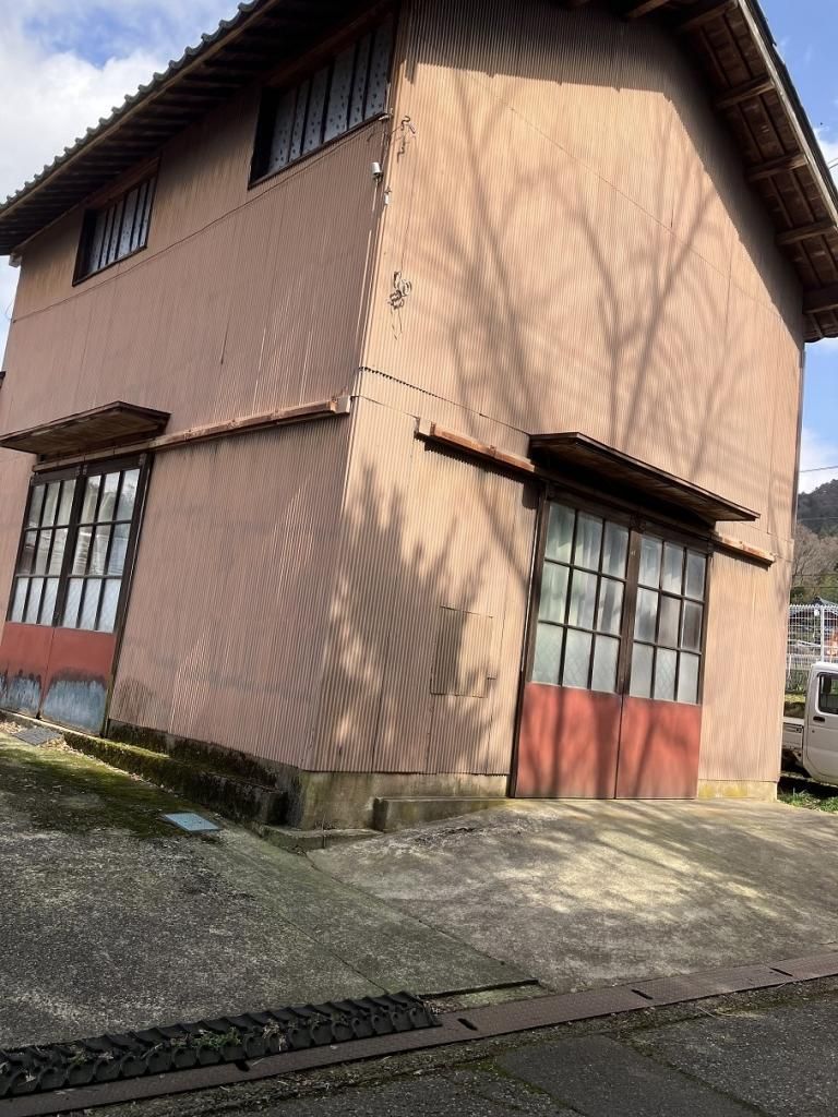 Spacious 10DK House with Large Garden in Sakai, Fukui - Thumbnail 3